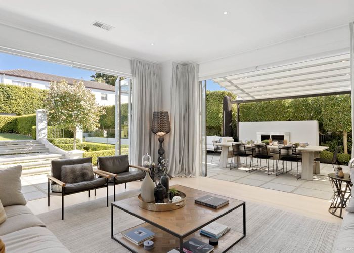  at 28 Woodside Road, Mount Eden, Auckland