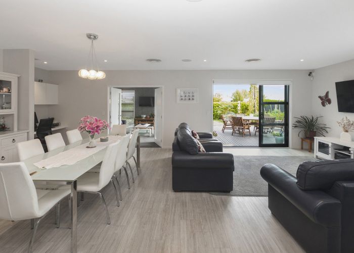  at 39 Te Whenu Crescent, Marshland, Christchurch