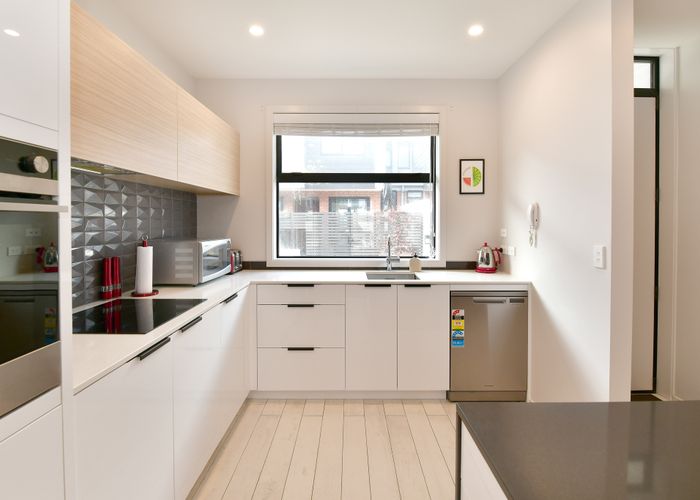  at 36/4 Stables LANE, Silverdale, Silverdale