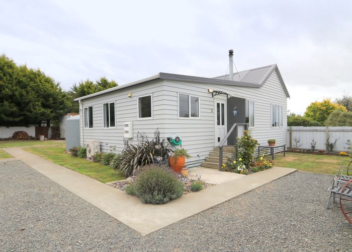  at 3 Dudley Street, Waianiwa, Invercargill