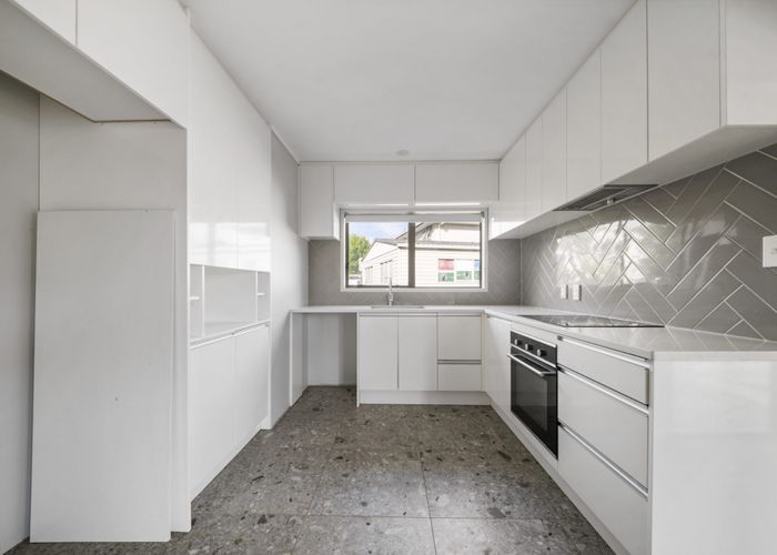  at 14 Landette Road, Manurewa, Manukau City, Auckland