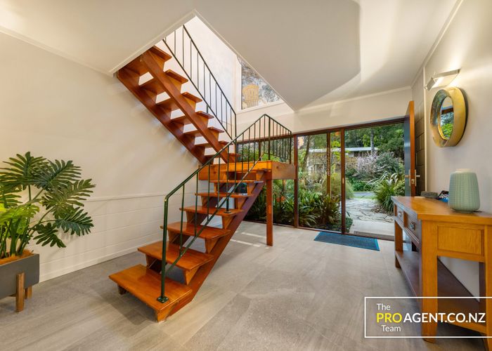  at 26 Daffodil Street, Titirangi, Auckland