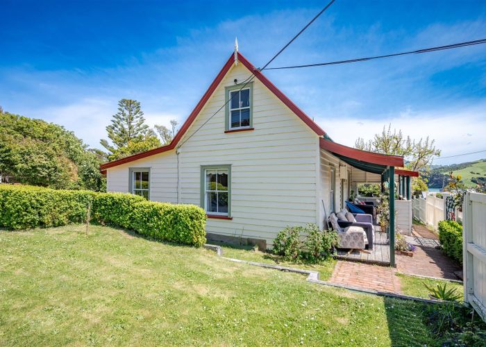 For sale 26 Rue Benoit, Akaroa, Banks Peninsula, Canterbury homes.co.nz