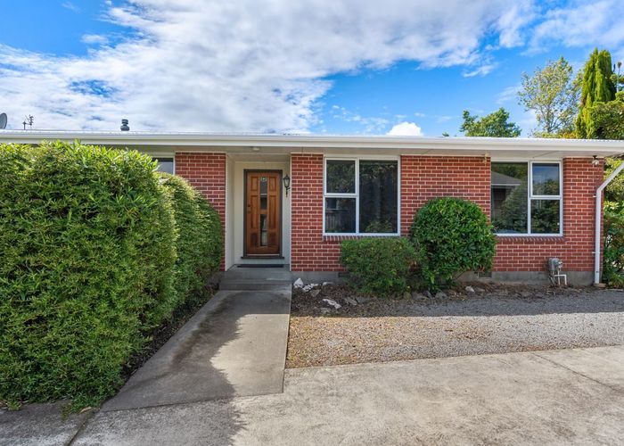  at 21 Lochee Road, Upper Riccarton, Christchurch City, Canterbury