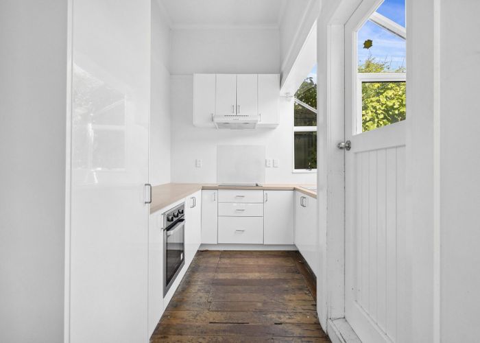  at 84 Kilbirnie Crescent, Kilbirnie, Wellington, Wellington