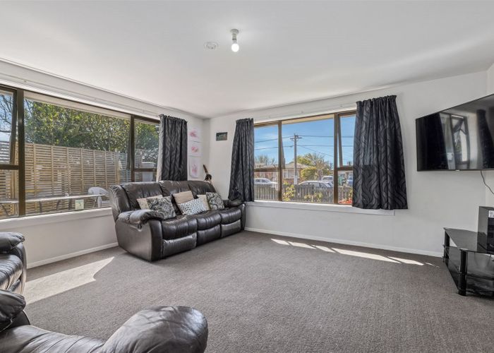  at 33 Bournemouth Crescent, Aranui, Christchurch