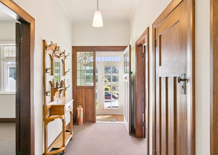  at 111 Overtoun Terrace, Hataitai, Wellington, Wellington
