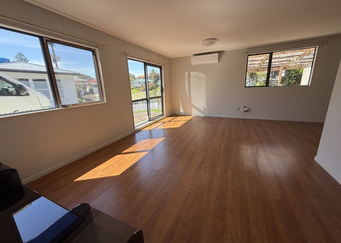  at 27A Kohekohe St, New Lynn, Waitakere City, Auckland