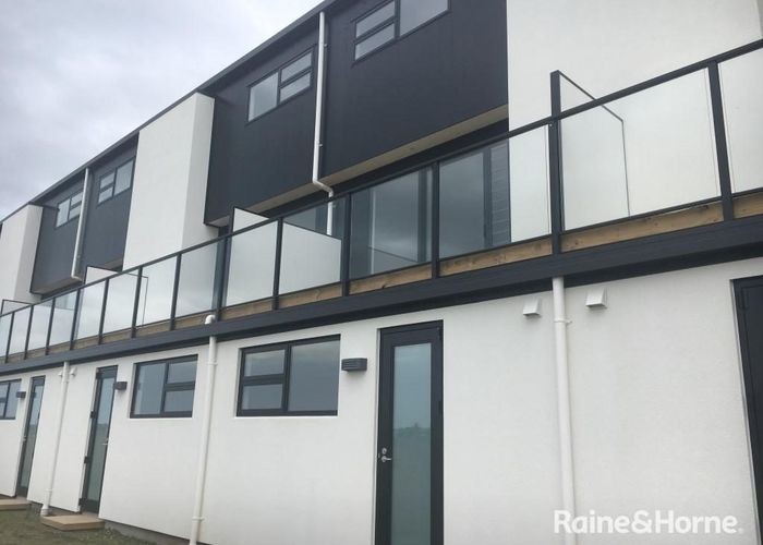  at 2/22 Ashley Place, Papamoa Beach, Tauranga, Bay Of Plenty