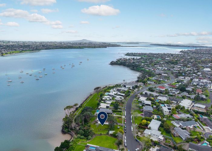  at 69 Fisher Parade, Sunnyhills, Manukau City, Auckland