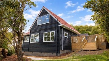  at 54A Nicholson Road, Khandallah, Wellington