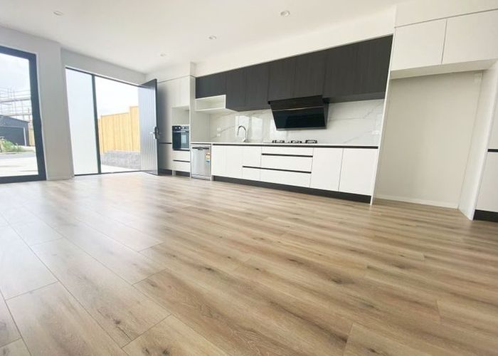  at 15 Biokovo Street, Massey, Waitakere City, Auckland