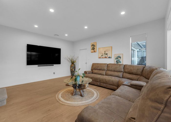  at 25 Cooladawson Drive, Flat Bush, Auckland