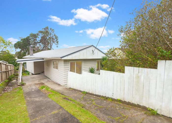  at 85 Seabrook Avenue, New Lynn, Waitakere City, Auckland