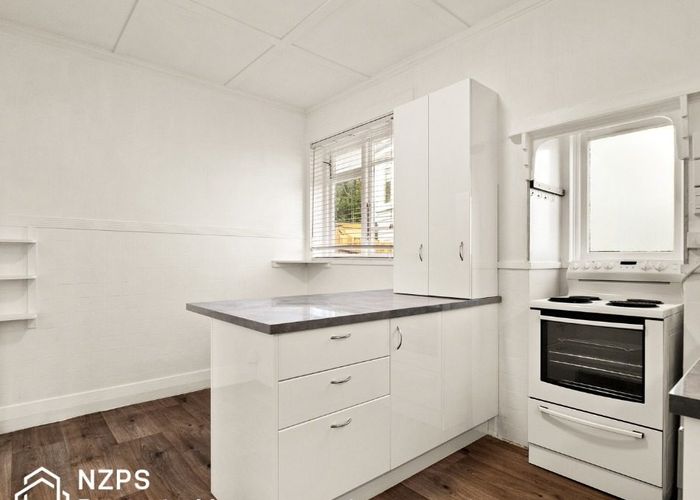  at 31 Mataora Road, Kenmure, Dunedin, Otago