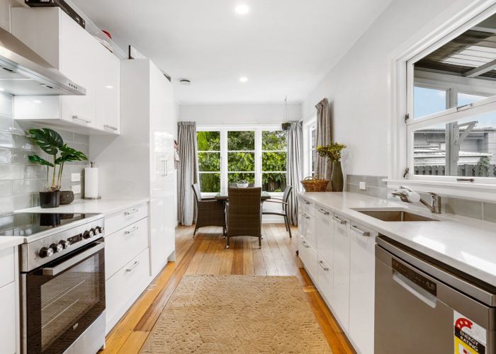  at 172 Ireland Road, Mount Wellington, Auckland