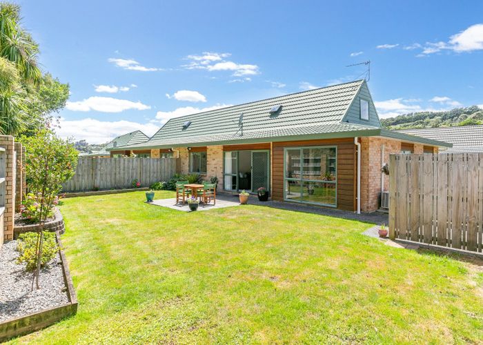  at 63/42 Main Road, Tawa, Wellington