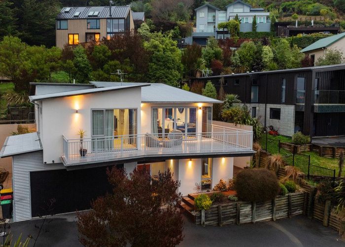  at 5 Emerald Lane, Cashmere, Christchurch