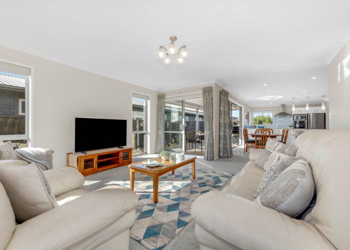  at 29 Defender Crescent, Beachlands, Manukau City, Auckland