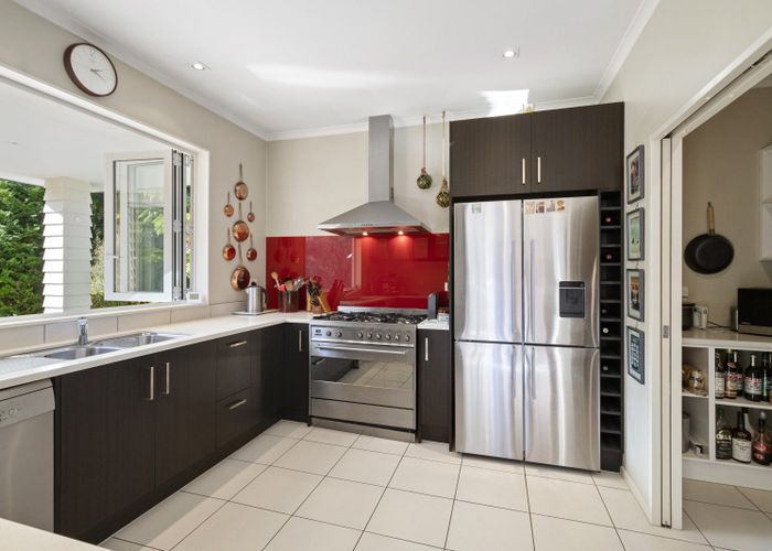  at 262E Pinnacle Hill Road, Bombay, Franklin, Auckland