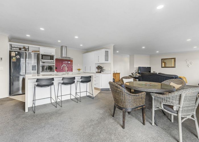  at 379 Carrington Street, Vogeltown, New Plymouth, Taranaki