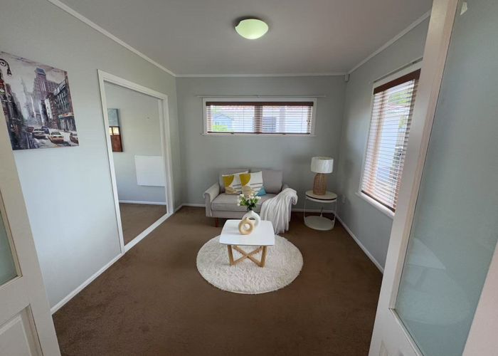  at 15 Sandspit Road, Cockle Bay, Auckland