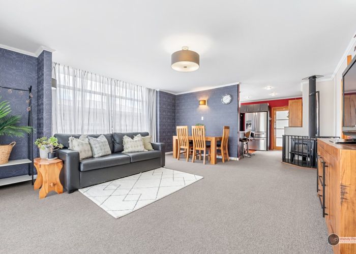  at 79 Glen Road, Stokes Valley, Lower Hutt