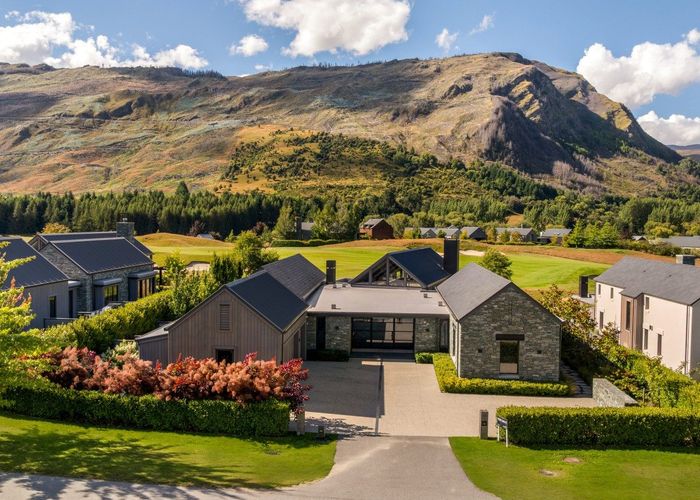  at 4 Dalgleish Lane, Arrowtown, Arrowtown