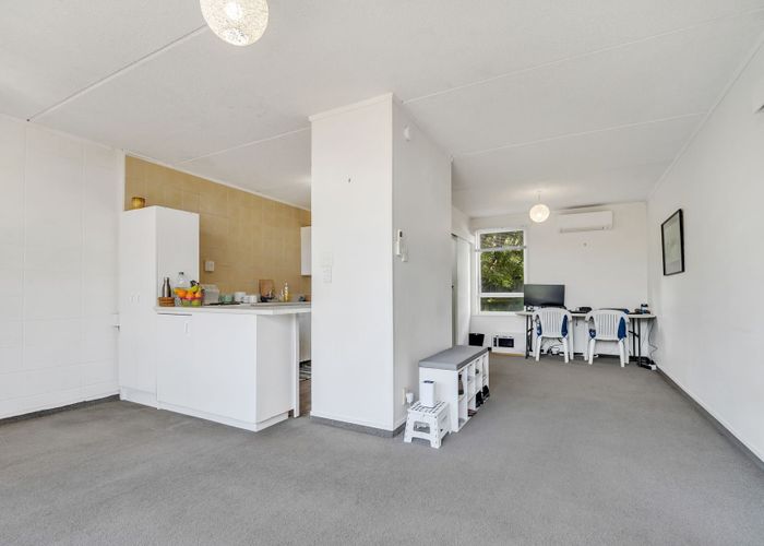  at 2/18 Carnot Street, Glenholme, Rotorua, Bay Of Plenty