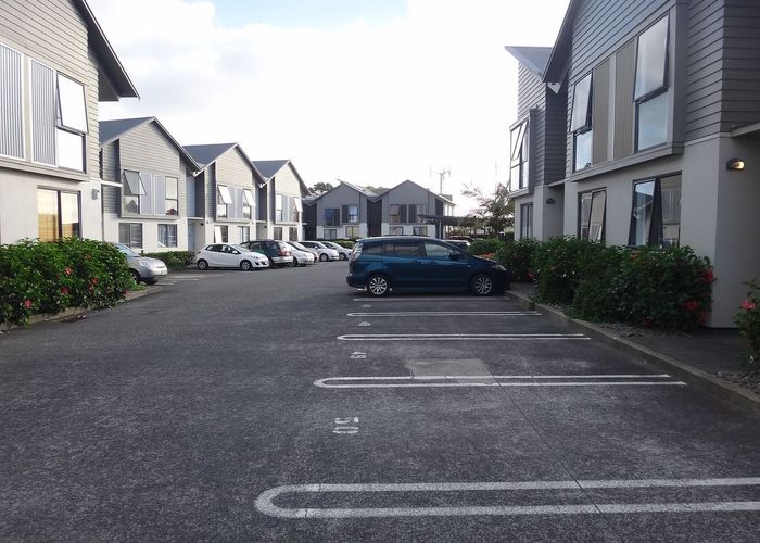  at 44/51 Ireland Road, Mount Wellington, Auckland City, Auckland