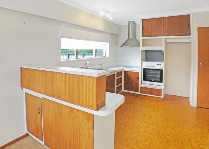  at 9 Robinson Avenue, Holdens Bay, Rotorua