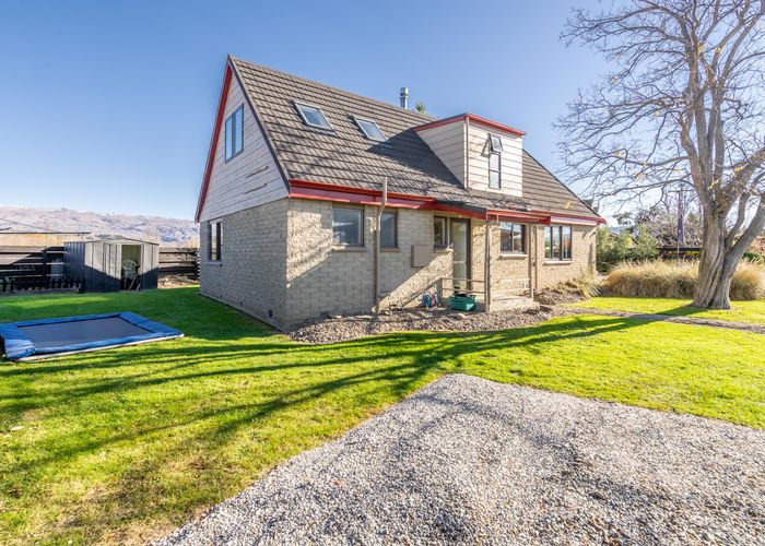  at 6 Dawson Place, Alexandra, Alexandra