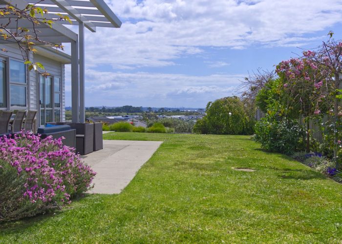  at 24 Mahutonga Avenue, Beachlands, Auckland