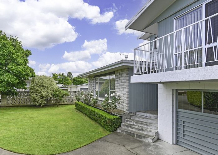  at 1409 Warwick Place, Mayfair, Hastings