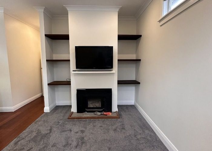  at 127 Onepu Road, Lyall Bay, Wellington, Wellington