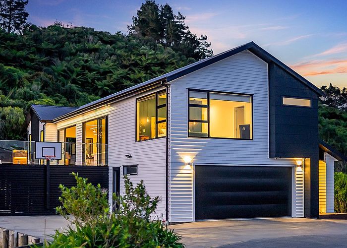  at A/15 Winifred Way, Belmont, Lower Hutt