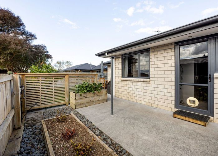  at 51 Shrule Place, Huntington, Hamilton