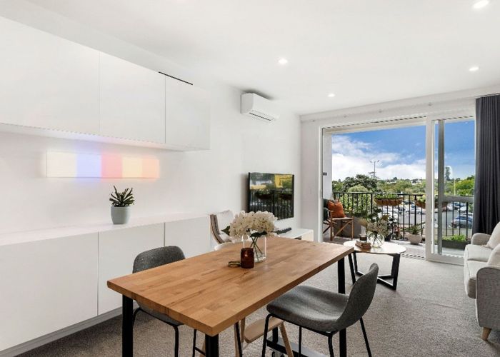  at 211/1A Soljak Place, Mount Albert, Auckland City, Auckland