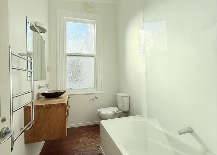  at 256B Riddiford St, Newtown, Wellington, Wellington