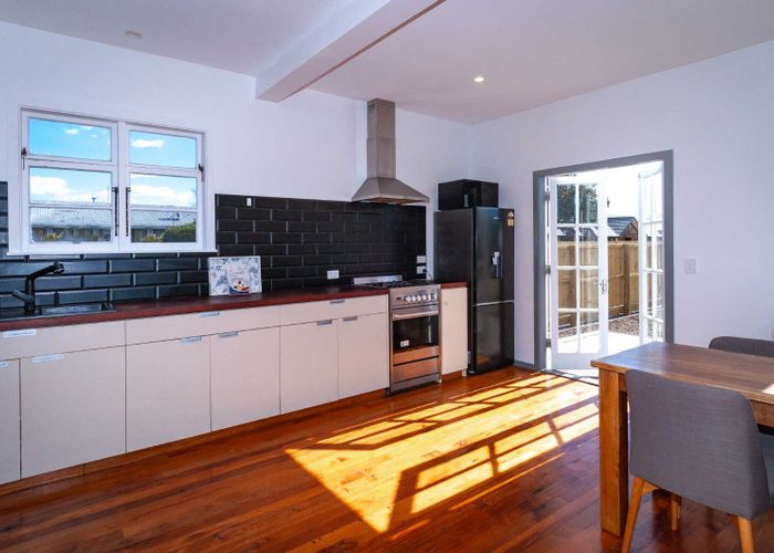  at 82 Main South Road, Sockburn, Christchurch