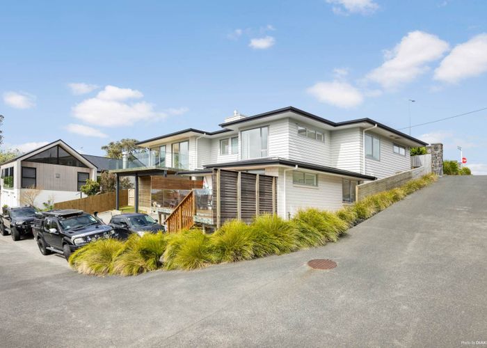  at 2 Ridgeview Close, Red Beach, Red Beach