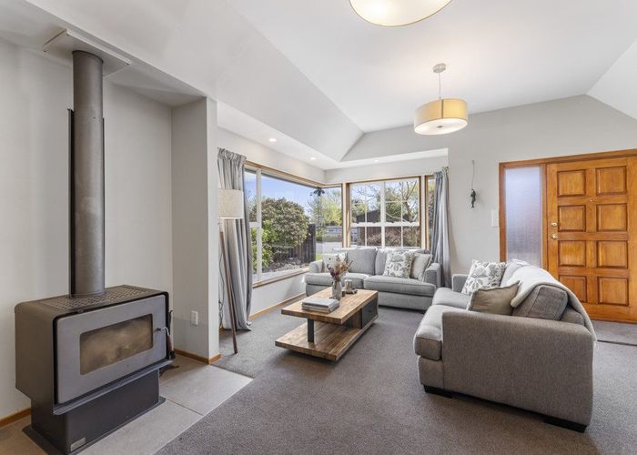  at 33 Sabys Road, Halswell, Christchurch City, Canterbury