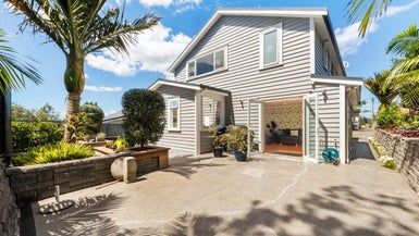 at 6A Maui Street, New Lynn, Auckland
