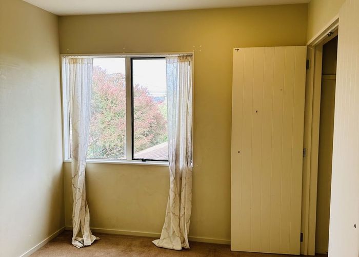  at 1/1 St Clair Place, Browns Bay, North Shore City, Auckland