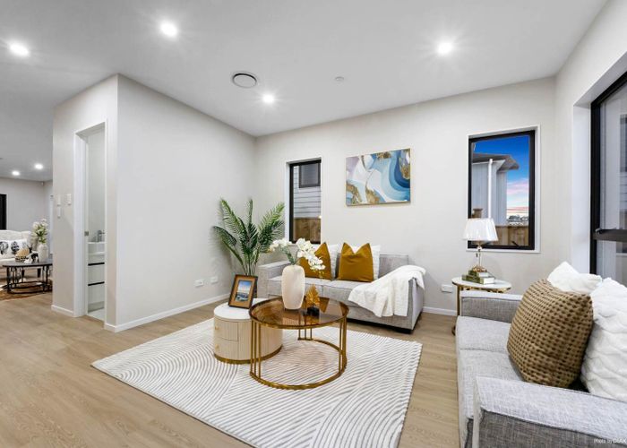  at 34 Hauhake Road, Flat Bush, Manukau City, Auckland