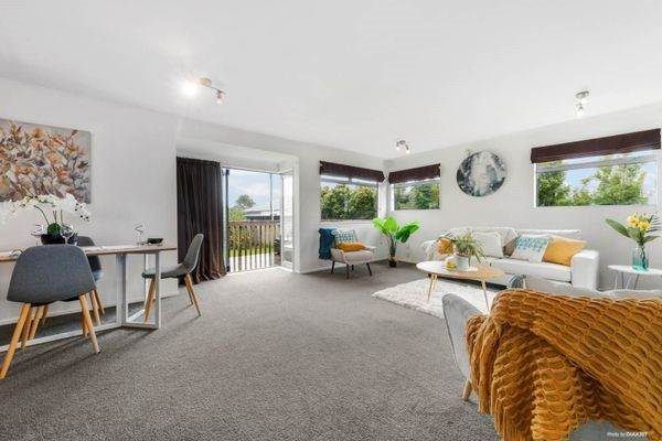  at 686 Te Atatu Road, Te Atatu Peninsula, Auckland