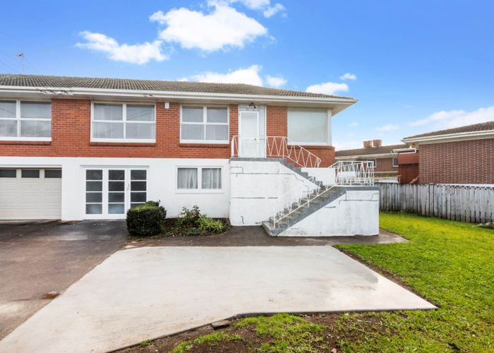  at 26 Warren Avenue, Three Kings, Auckland City, Auckland