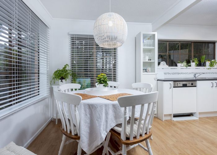 at 5b Serrata Place, Browns Bay, North Shore City, Auckland
