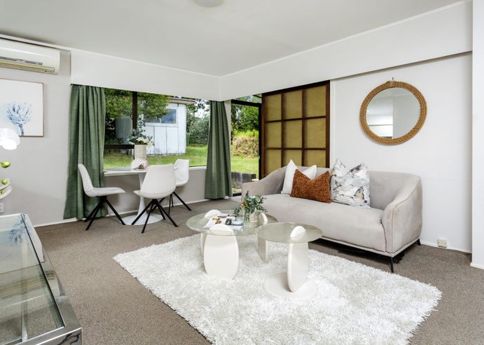  at 2/20 Gladys Avenue, Glenfield, North Shore City, Auckland