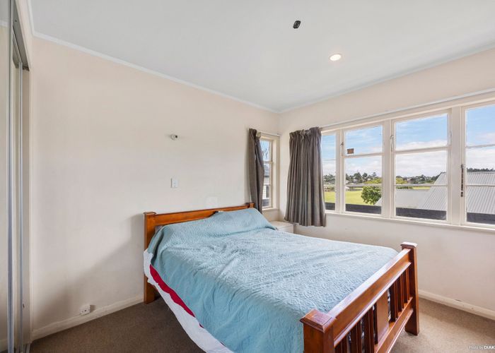  at 2/27 Hillcrest Road, Papatoetoe, Manukau City, Auckland